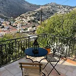Maison Avec Terrasses Et Vues *