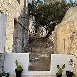 Maison Avec Terrasses Et Vues