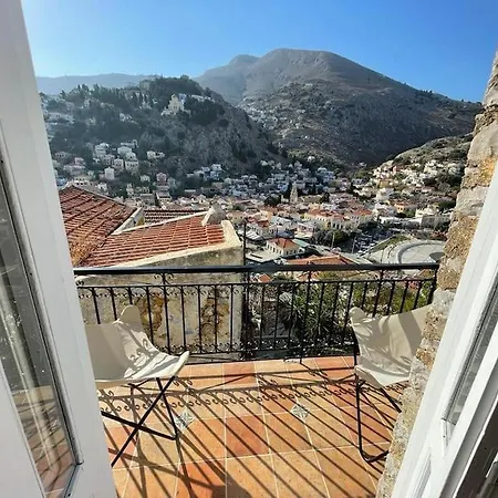 Holiday home Maison Avec Terrasses Et Vues *