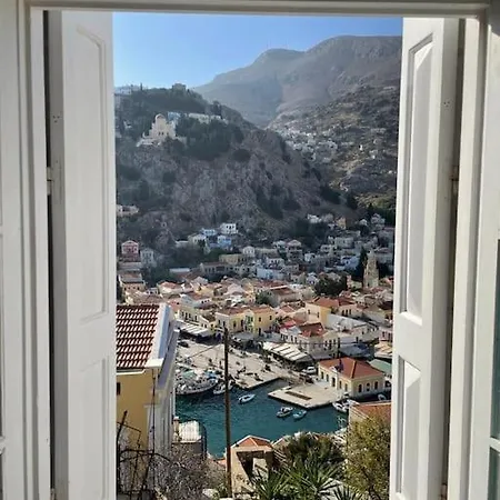 Maison Avec Terrasses Et Vues Casa de Férias Simi