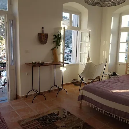 Maison Avec Terrasses Et Vues Symi