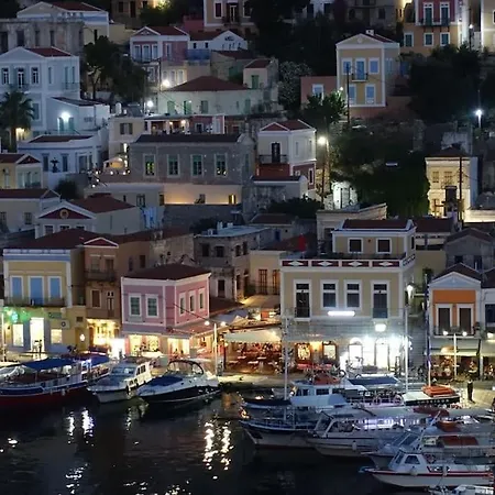 Maison Avec Terrasses Et Vues * Symi