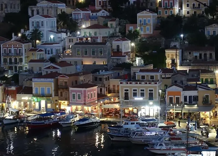 Maison Avec Terrasses Et Vues * Symi